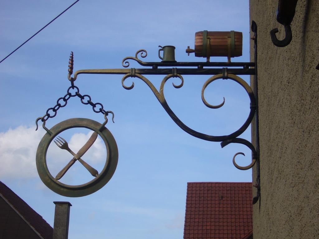 Landgasthaus Loewen Mit Gaestehaus Holzhausen  Ngoại thất bức ảnh